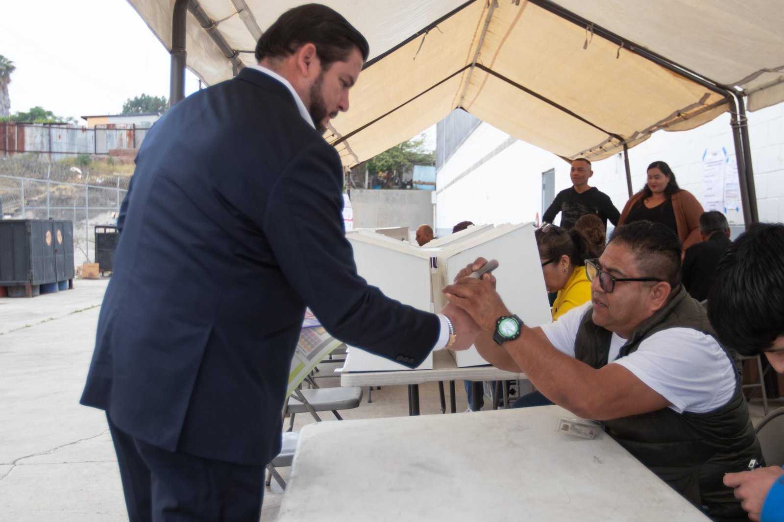 WhatsApp Image 2025-06-01 at 11.14.38 (2)